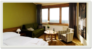 Ukázka sedacích souprav v interiéru